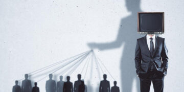 Mainstreamová média pomáhají Big Pharmě ospravedlnit zavádění neúčinných covid vakcín