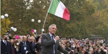 Robert Kennedy Jr. pronesl svůj projev proti italskému totalitnímu Zelenému pasu