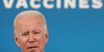 Druhý federální soudce zablokoval Bidenovo nařízení povinného očkování !