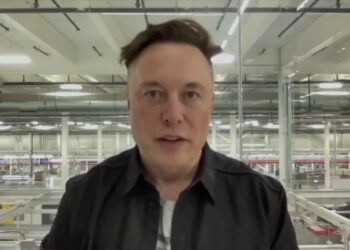 Toto extrémní levice slyšet nechtěla – prohlášení Elona Muska na zasedání rady generálních ředitelů deníku Wall Street Journal 7/12/21