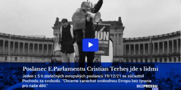 Poslanec EU Parlamentu Cristian Terheș jde s lidmi