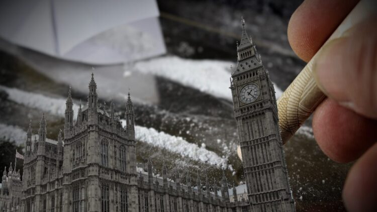 Skandál v britském parlamentu: Ve Westminsteru byl nalezen kokain na většině toalet