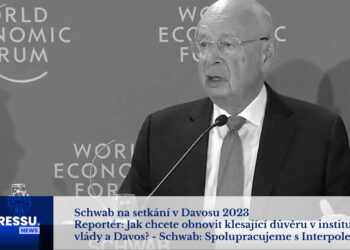 Schwab na setkání v Davosu 2023