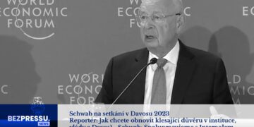 Schwab na setkání v Davosu 2023