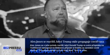 Alex Jones se rozčílil, když Trump stále propaguje covid vaxx